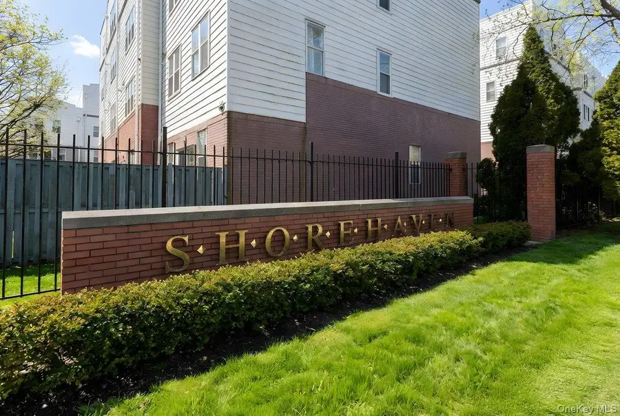 233 Sunset Boulevard #9233F, Bronx, NY 10473 - #2