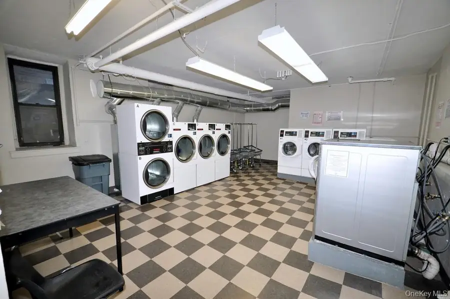 143 Garth Road #4D, Scarsdale, NY 10583 - #3