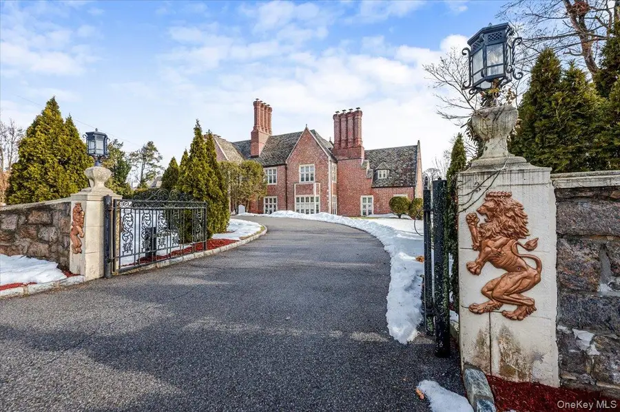 8 Eastway, Bronxville, NY 10708 - #2