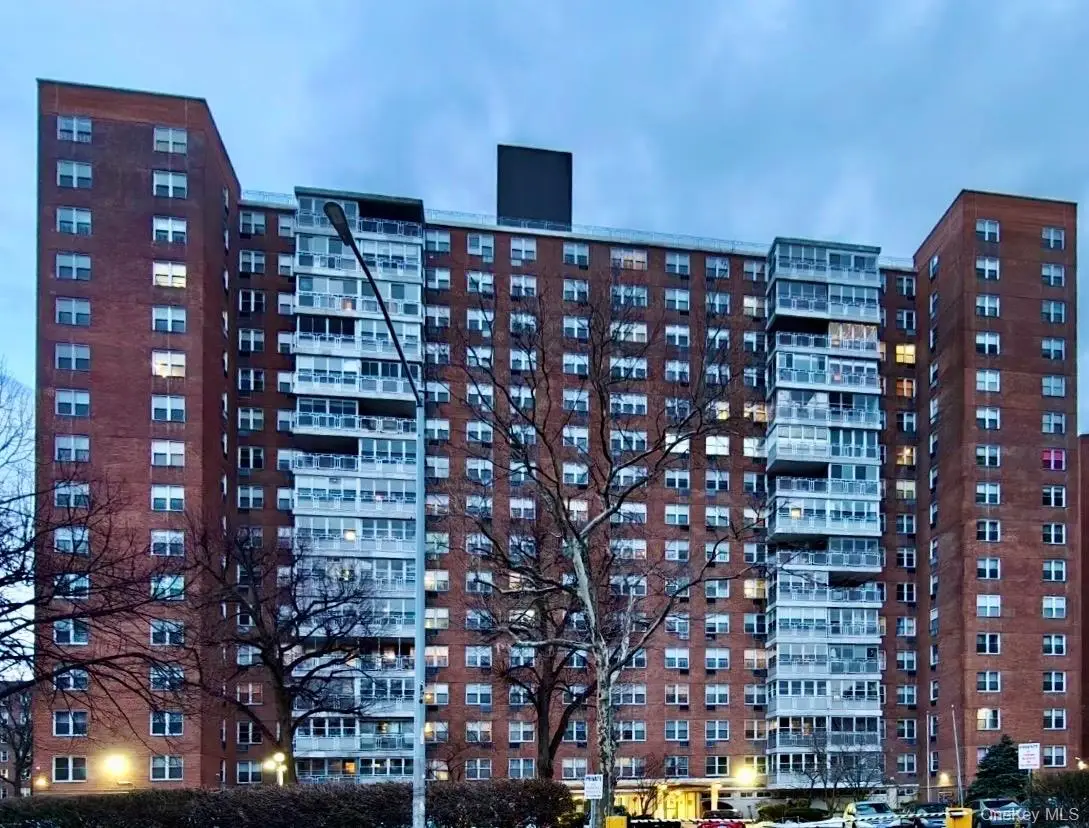 43-10 Kissena Boulevard #16D, Flushing, NY 11355 - #1