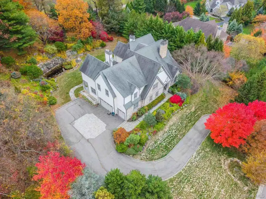 5 Westgate Road, Muttontown, NY 11791 - #2