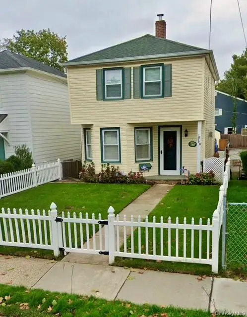 170 Birch Hill Road, Locust Valley, NY 11560