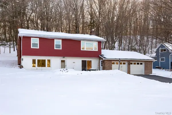 563 Spring Lake Road, Red Hook, NY 12571