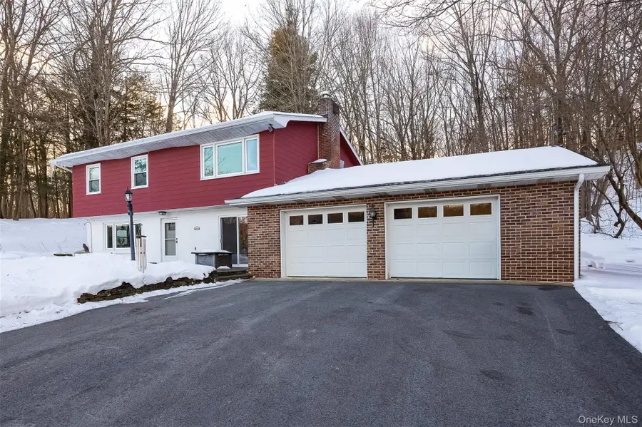 563 Spring Lake Road, Red Hook, NY 12571 - #2