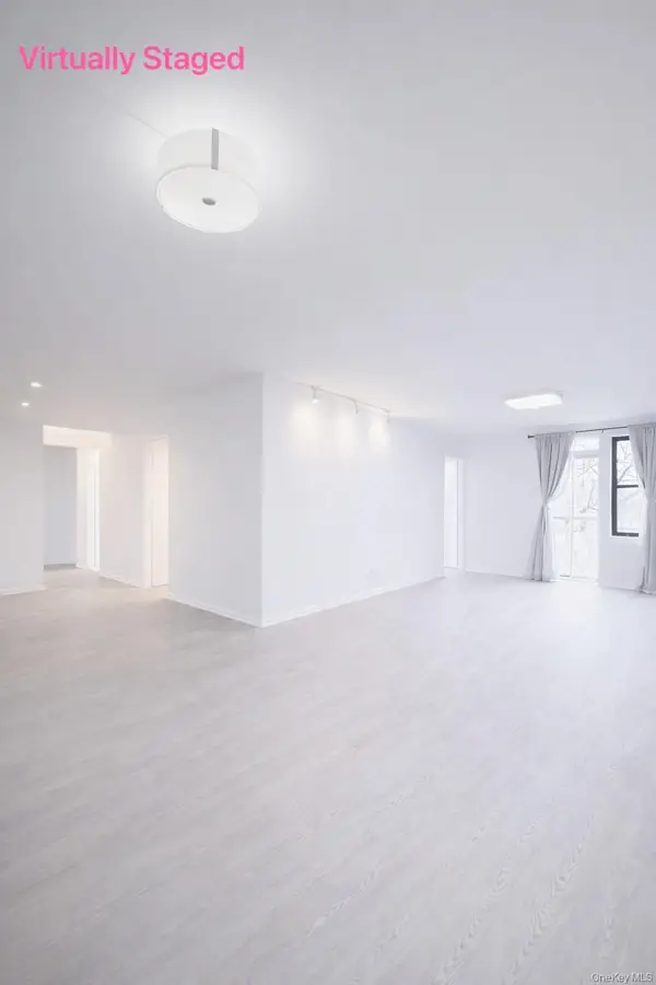 13950 35 Avenue #D, Flushing, NY 11354