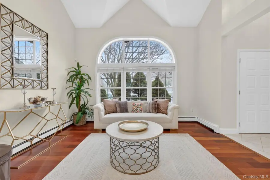 3158 Stoneleigh Court, Yorktown Heights, NY 10598 - #3