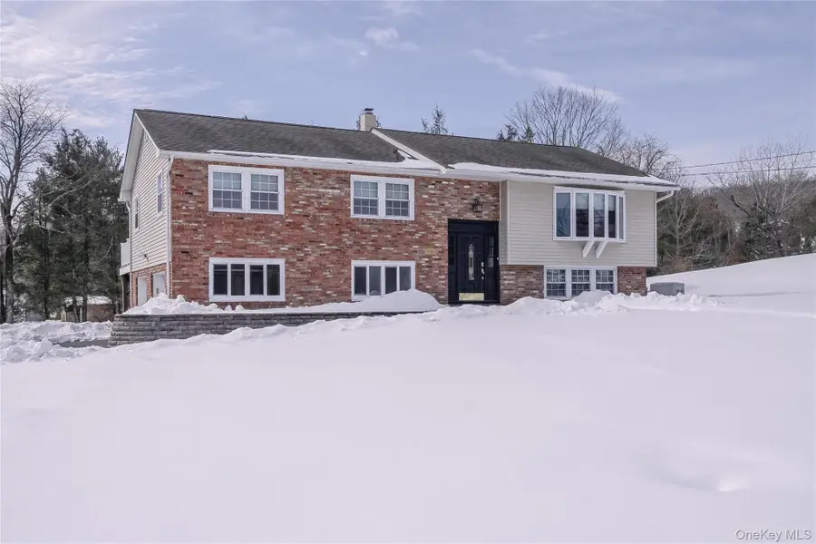 410 Vineyard Avenue, Highland, NY 12528 - #2