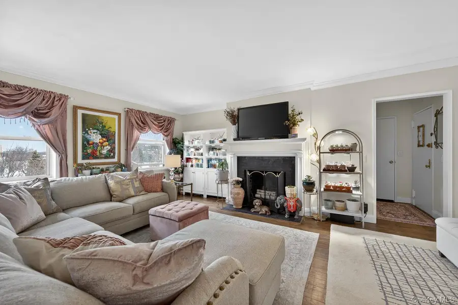 360 Stewart Avenue #2B, Garden City, NY 11530 - #2