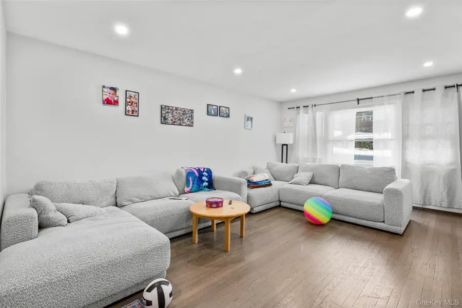 66 Harding Avenue, White Plains, NY 10606 - #2