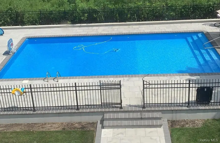 4 Ivy Street, Cedarhurst, NY 11516 - #2