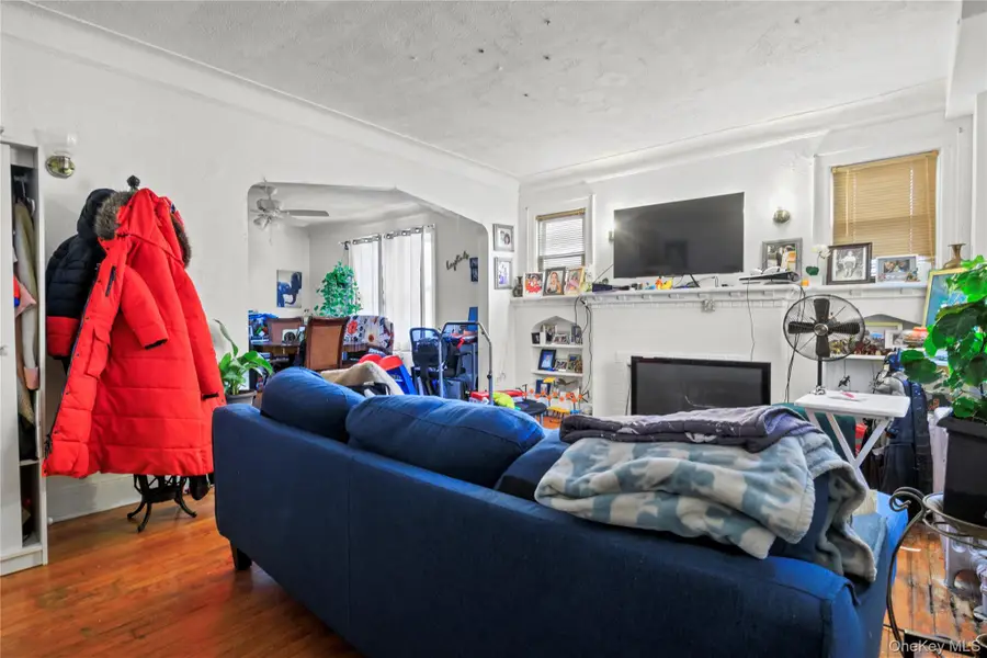 18216 141st Avenue, Springfield Gardens, NY 11413 - #3