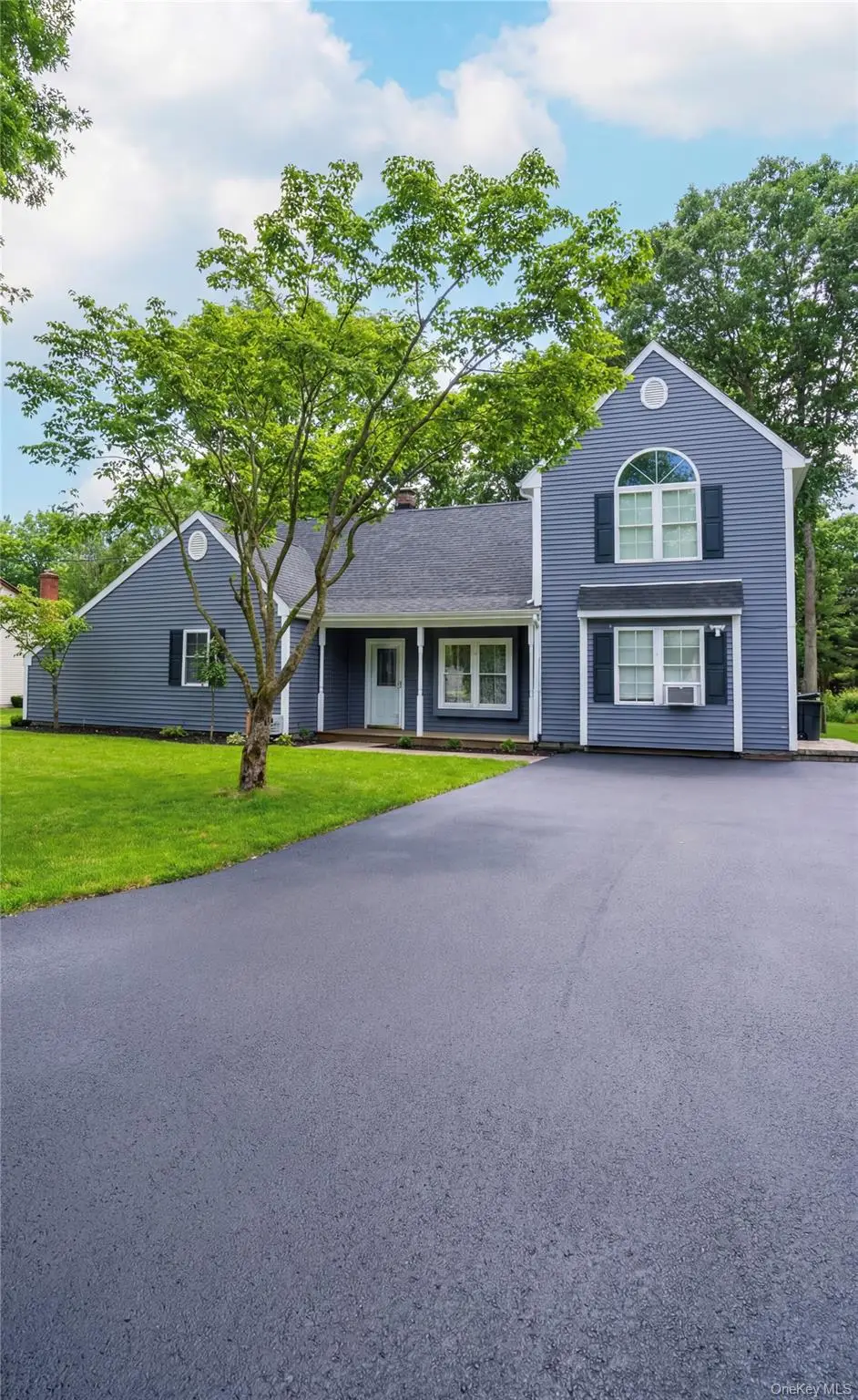 160 Pennsylvania Avenue, Medford, NY 11763 - #1