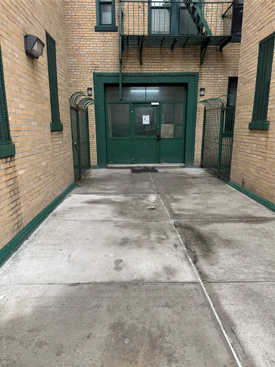 530 E 159th Street #47, Bronx, NY 10451 - #2