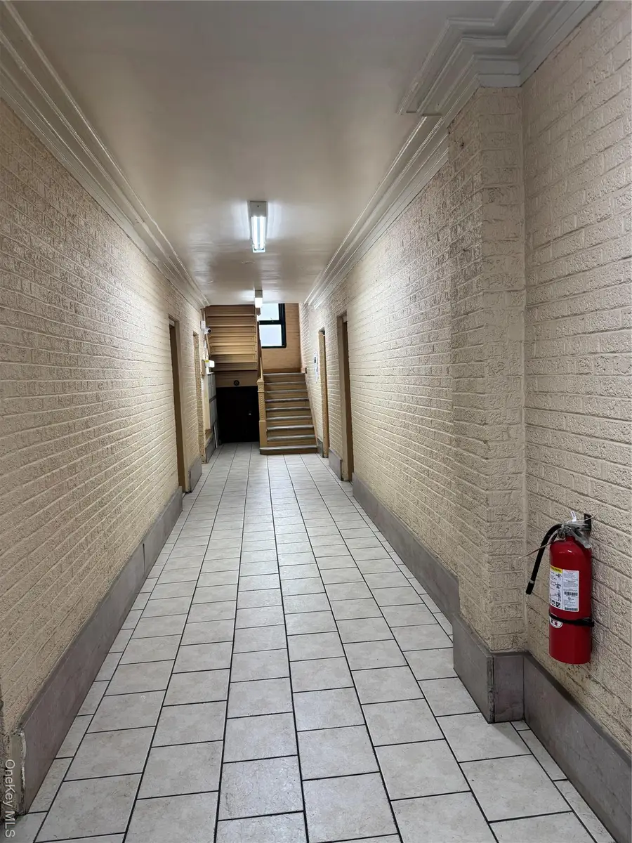 530 E 159th Street #47, Bronx, NY 10451 - #3