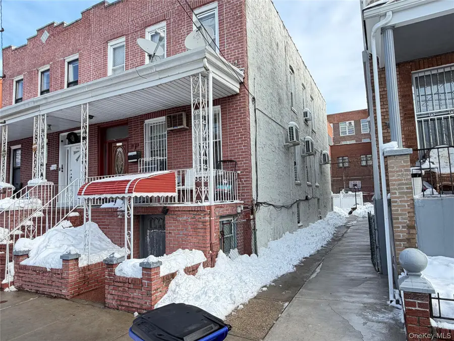 54-35 69th Lane, Maspeth, NY 11378 - #2