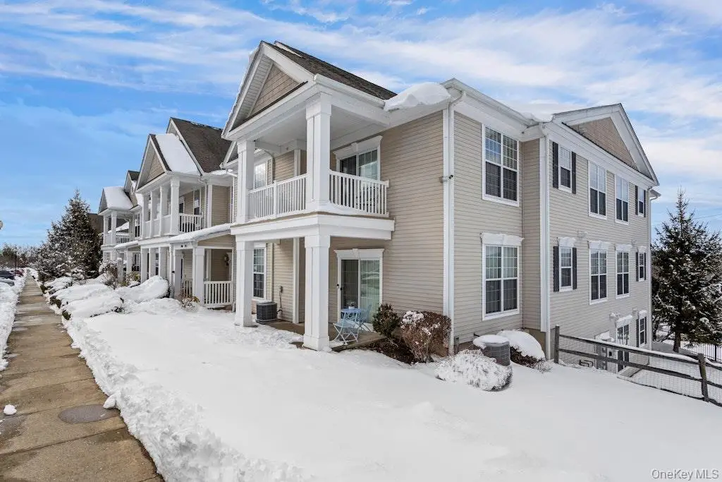 2004 Bennington Drive, Fishkill, NY 12524 - #1