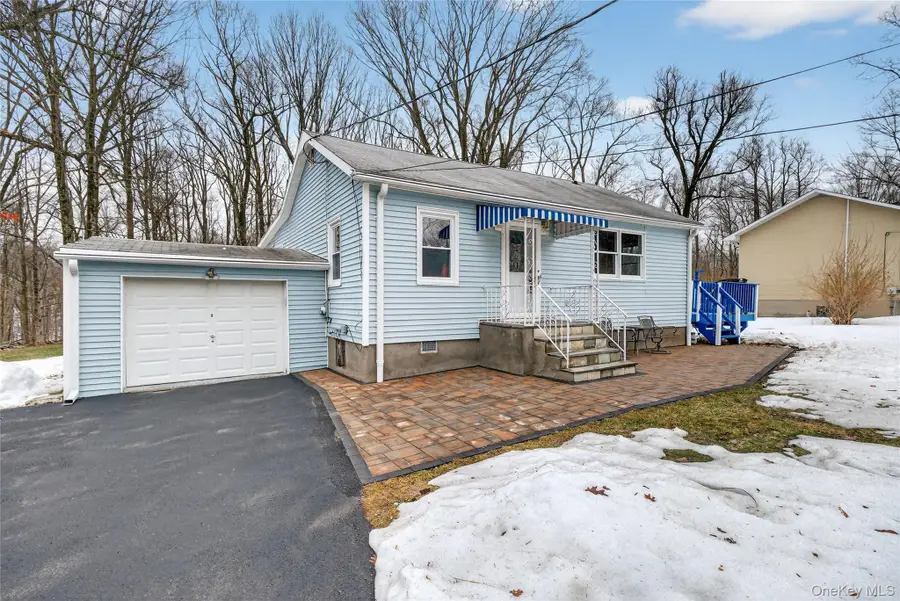 38 N 1st Street, Cortlandt Manor, NY 10567 - #3