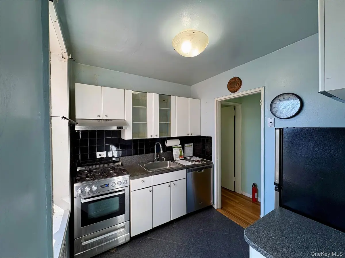 22424 Union Turnpike #4A, Oakland Gardens, NY 11364 - #1