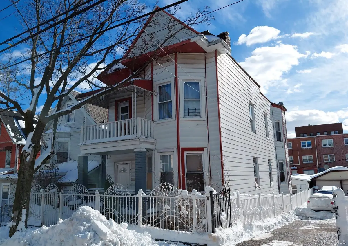 738 E 229th Street, Bronx, NY 10466 - #1