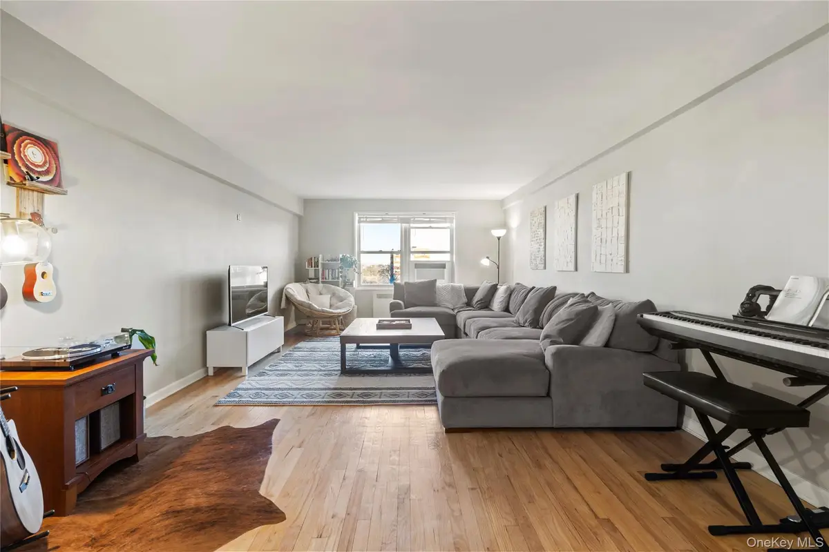 7210 112th Street #6D, Forest Hills, NY 11375 - #1