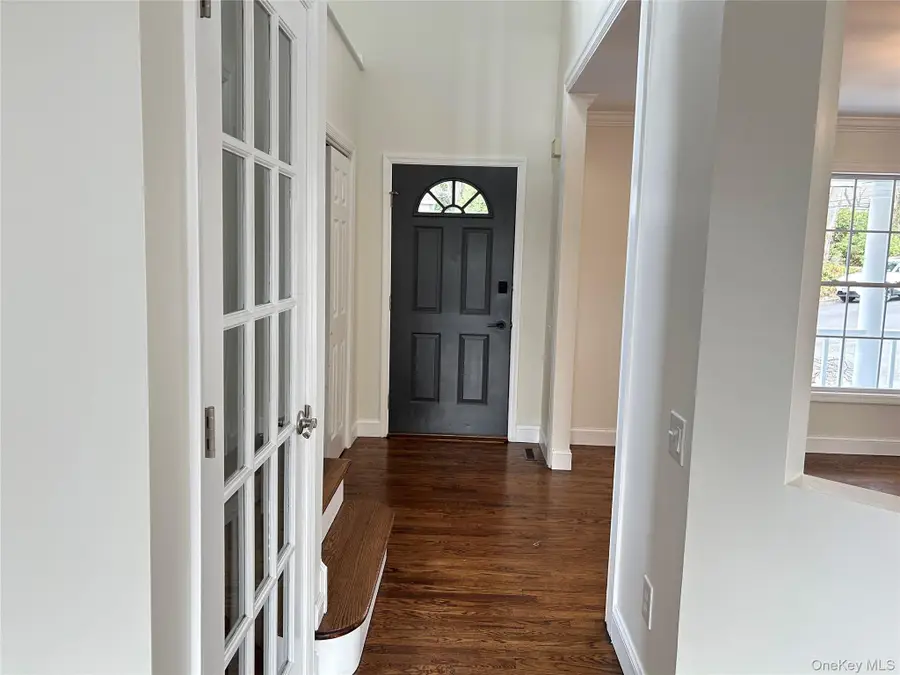 24 North Drive, Centerport, NY 11721 - #2