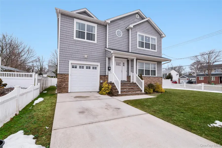 2162 Seamans Neck Road, Seaford, NY 11783 - #3