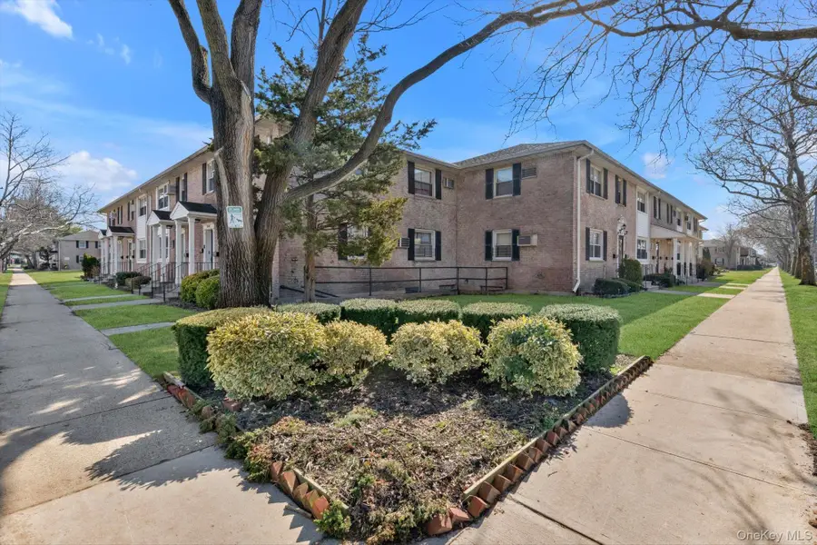 8105 268th Street #228A, New Hyde Park, NY 11040 - #2