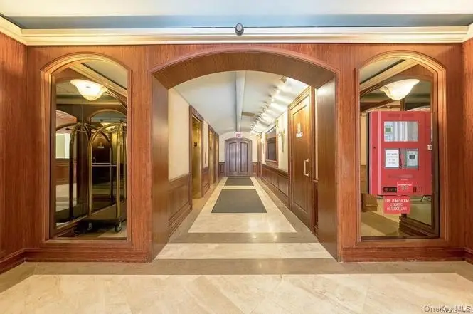 145 E 48th Street #19C, Manhattan, NY 10017 - #3