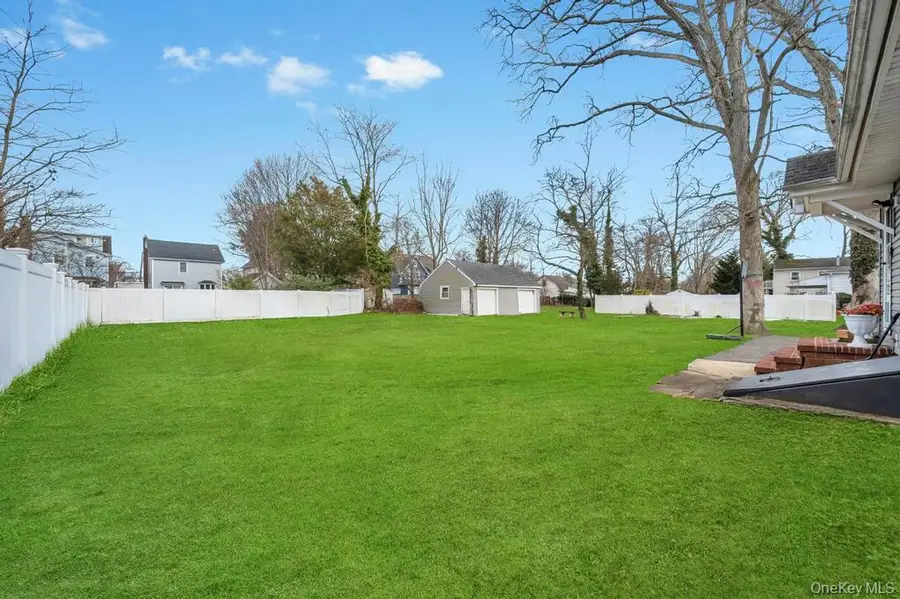 137 Melrose Avenue, Massapequa, NY 11758 - #3