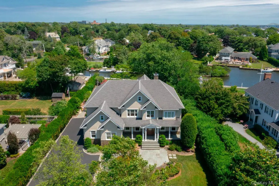 147 Eaton Lane, West Islip, NY 11795 - #3