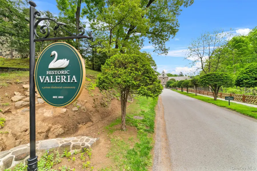 341 Furnace Dock Road #5, Cortlandt Manor, NY 10567 - #3