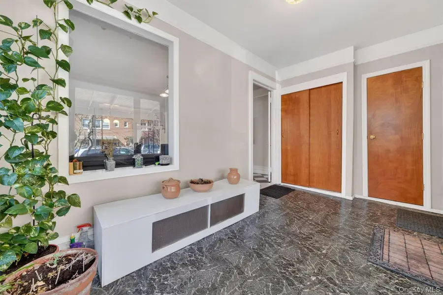 2727 Matthews Avenue, Bronx, NY 10467 - #3