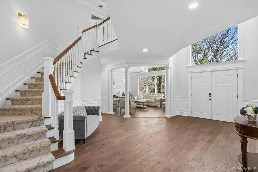 1550 Laurel Hollow Road, Laurel Hollow, NY 11791 - #3