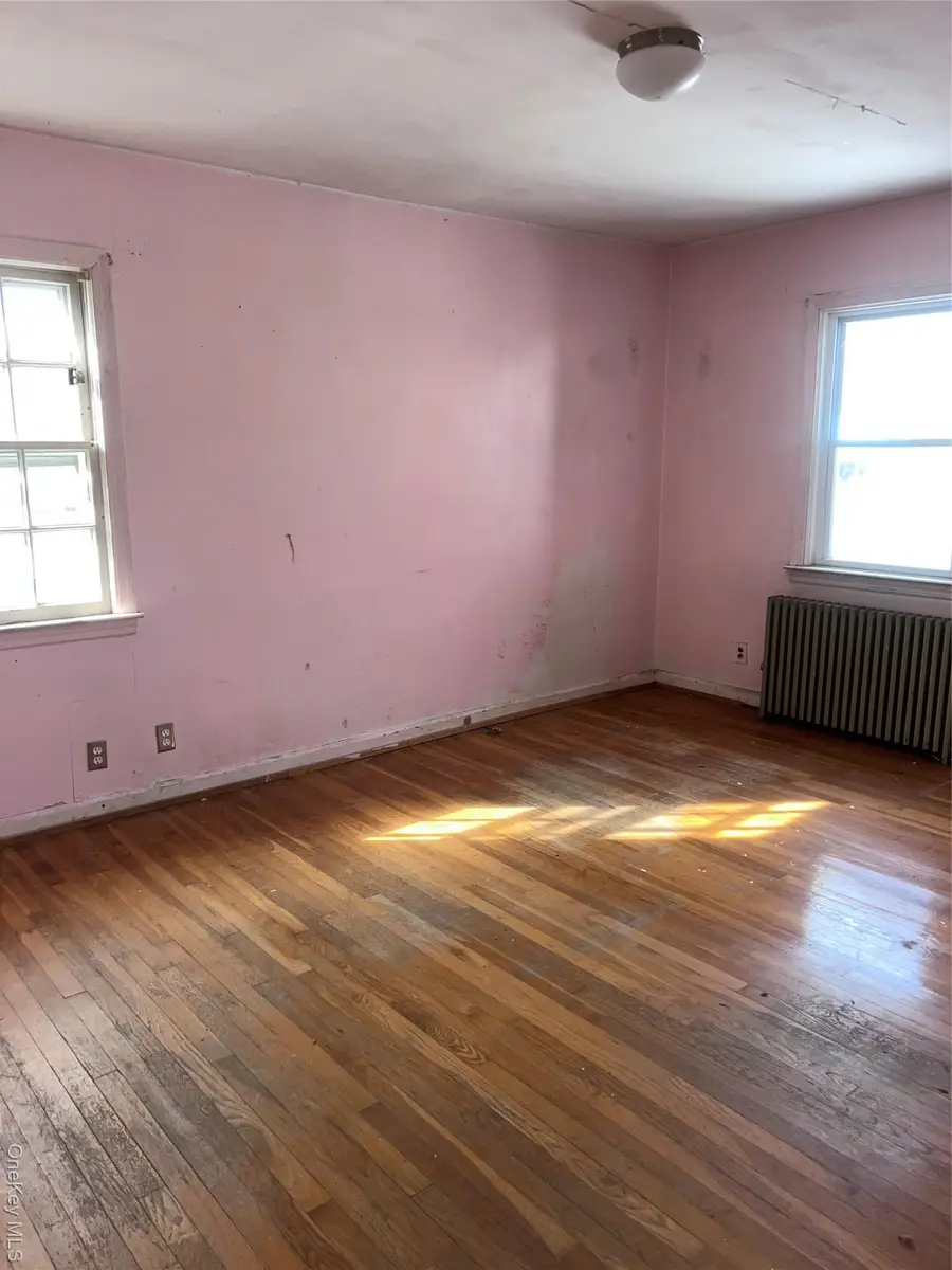 1132 Norbay Street, Franklin Square, NY 11010 - #2