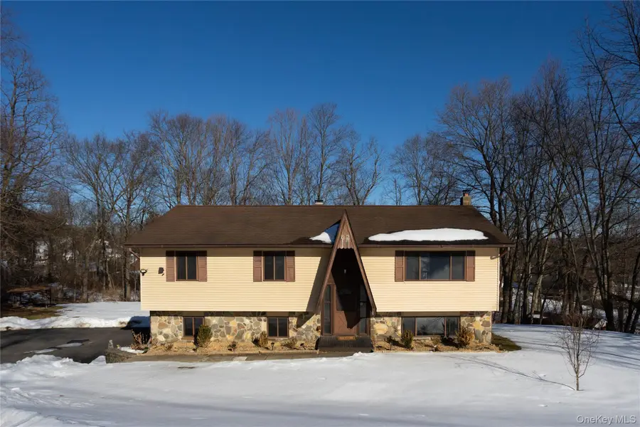 62 Tamarack Hill Drive, Poughkeepsie, NY 12603 - #2