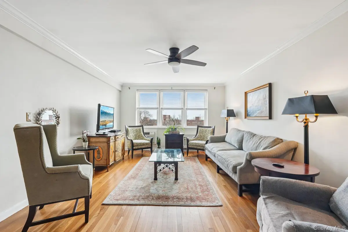 4 Putnam Hill #4F, Greenwich, NY 06830 - #1