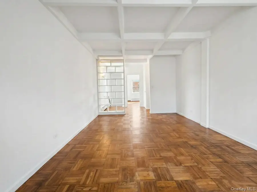 144-37 Grand Central Parkway #74E, Briarwood, NY 11435 - #3