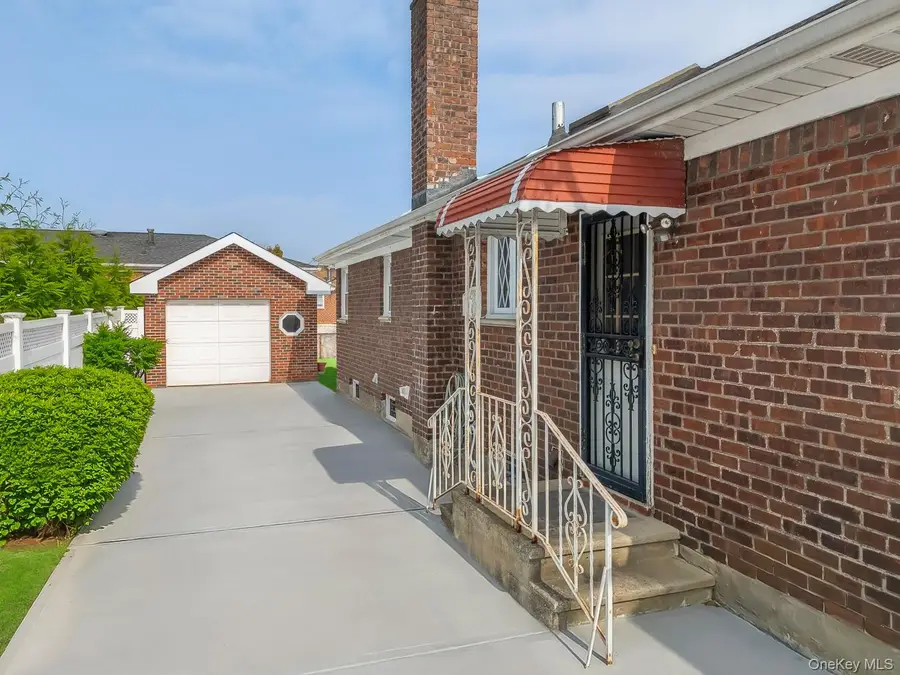 138-07 13th Avenue, Malba, NY 11357 - #3