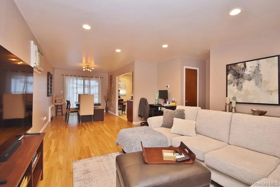 423 Parkview View Avenue, Yonkers, NY 10710 - #3