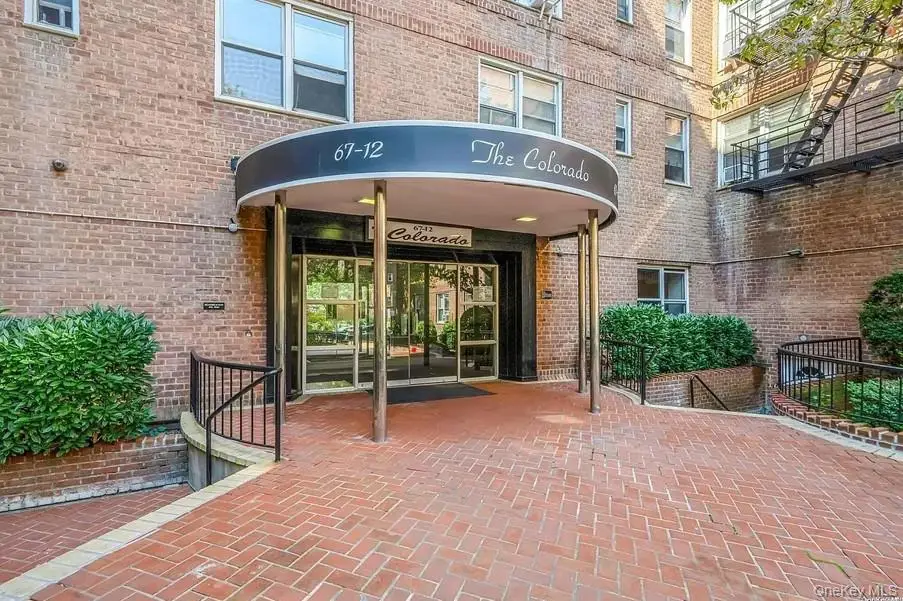 67-12 Yellowstone Boulevard #F6, Flushing, NY 11375 - #1