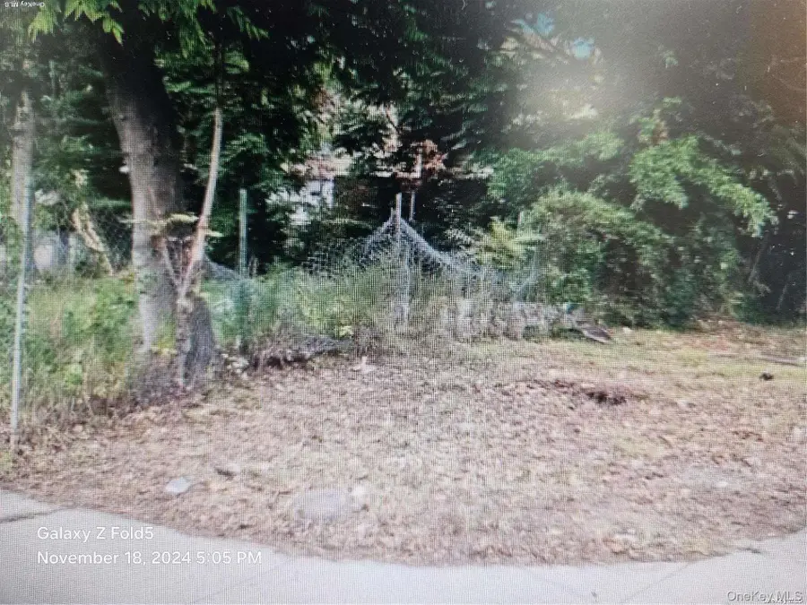 24-31 Francis Lewis Boulevard, Whitestone, NY 11357 - #3