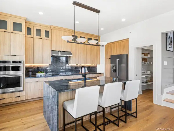 3008 Eastview Lane #107, Carmel, NY 10512