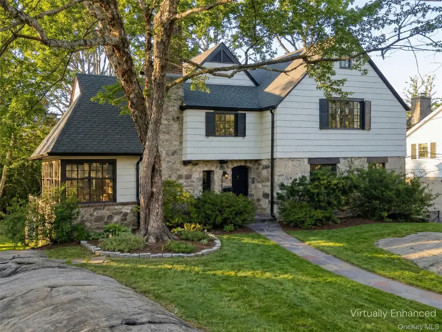 65 Howell Avenue, Larchmont, NY 10538 - #2