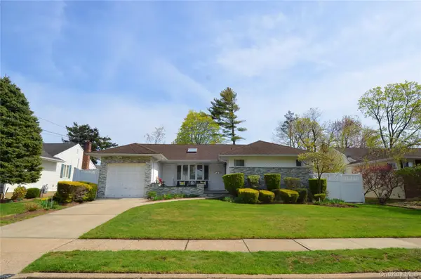 262 Cherry Place, East Meadow, NY 11554