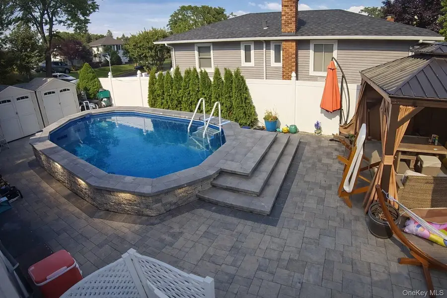 3938 Arthur Avenue N, Seaford, NY 11783 - #2