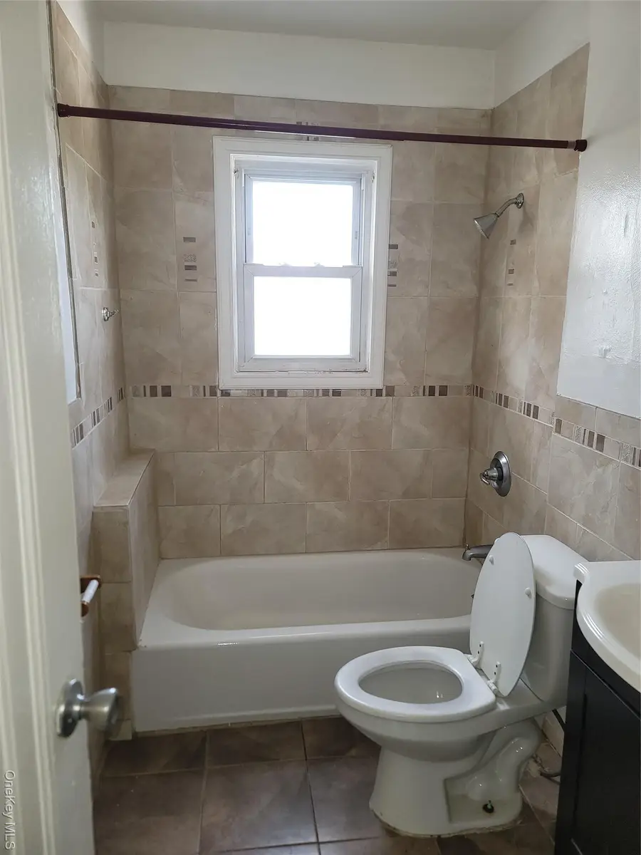 102-34 Van Wyck Expressway S, South Richmond Hill, NY 11419 - #2