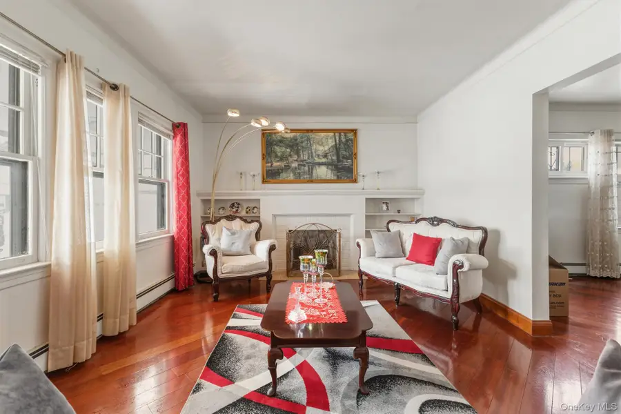 18811 Dormans Road, Saint Albans, NY 11412 - #2