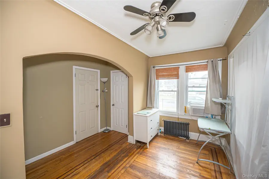 17 Hope Street, Hempstead, NY 11550 - #3