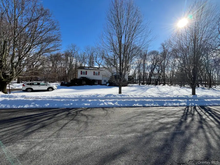 35 Fessler Drive, Spring Valley, NY 10977 - #2