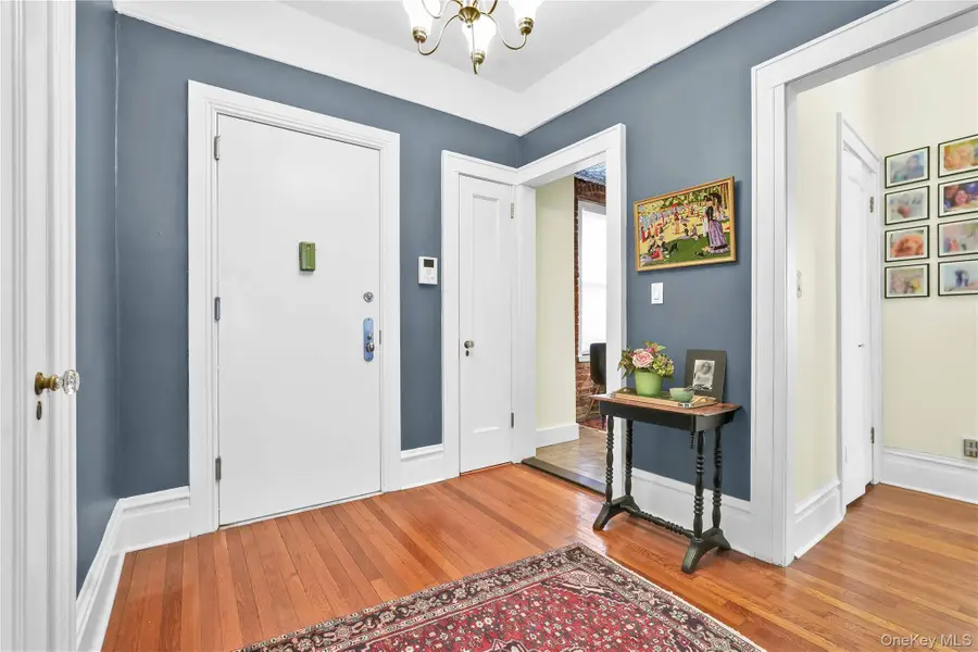 84-02 Beverly Road #2B, Kew Gardens, NY 11415 - #3